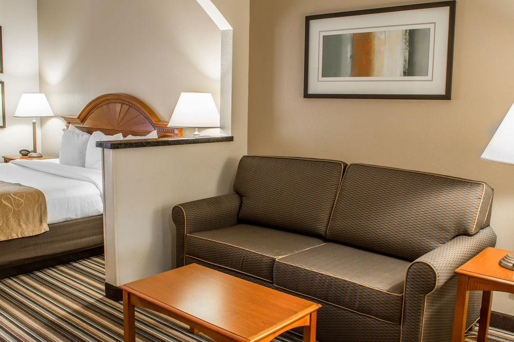 Comfort Suites Chesapeake - Norfolk Exterior foto